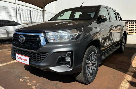 TOYOTA HILUX 2.7 SRV 4X2 CD 16V FLEX 4P AUTOMÁTICO TOYOTA HILUX 2.7 SRV 4X2 CD 16V FLEX 4P AUTOMÁTICO